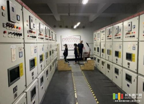 新鄉市百貨大樓旁整售購物商場，二手日用百貨價格可商議